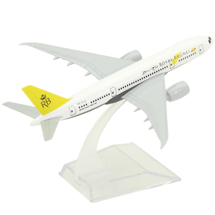 Royal Brunei B787, modelo de 16 cm