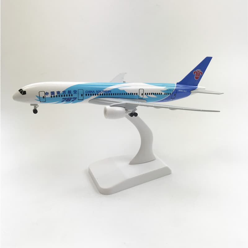 China Southern B787 · 20 cm, fotografía verificada por tipo de peana
