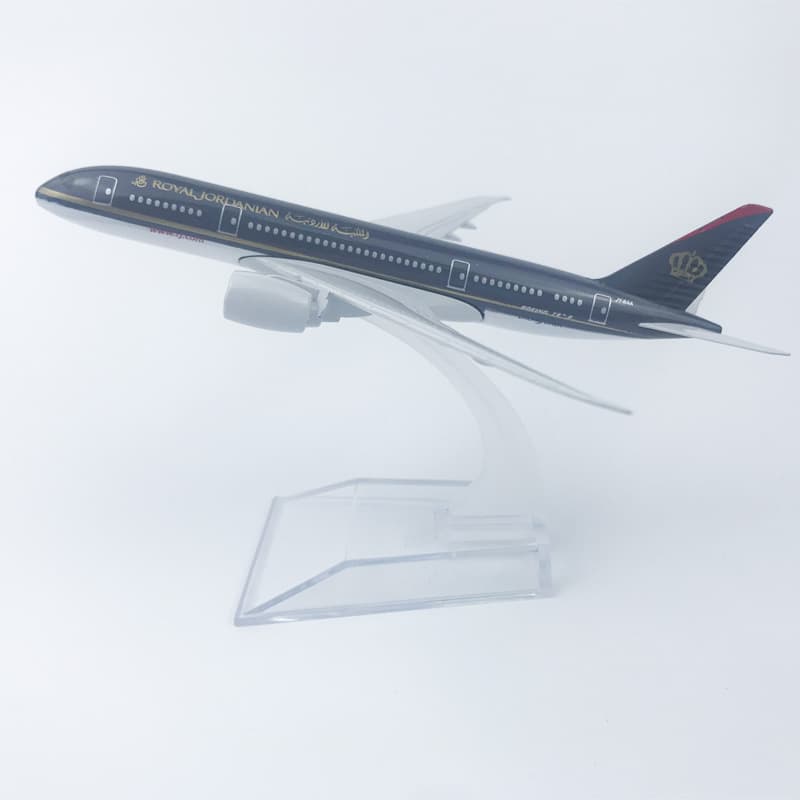 Royal Jordanian B787, modelo de 16 cm